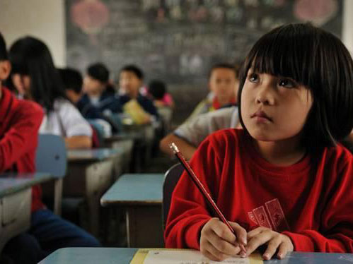 Les Soins pour les Enfants de Gongga, Ganzi, Sichuan dès DENAIR